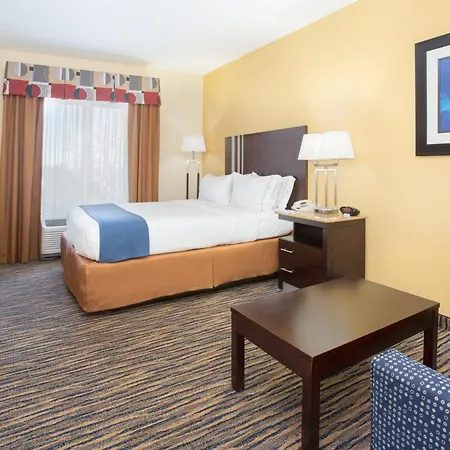 Holiday Inn Express & Suites Denver North - Thornton By Ihg Exterior photo