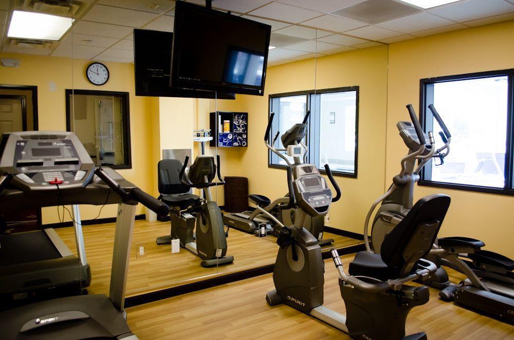 Hotel Express & Denver North - By Ihg