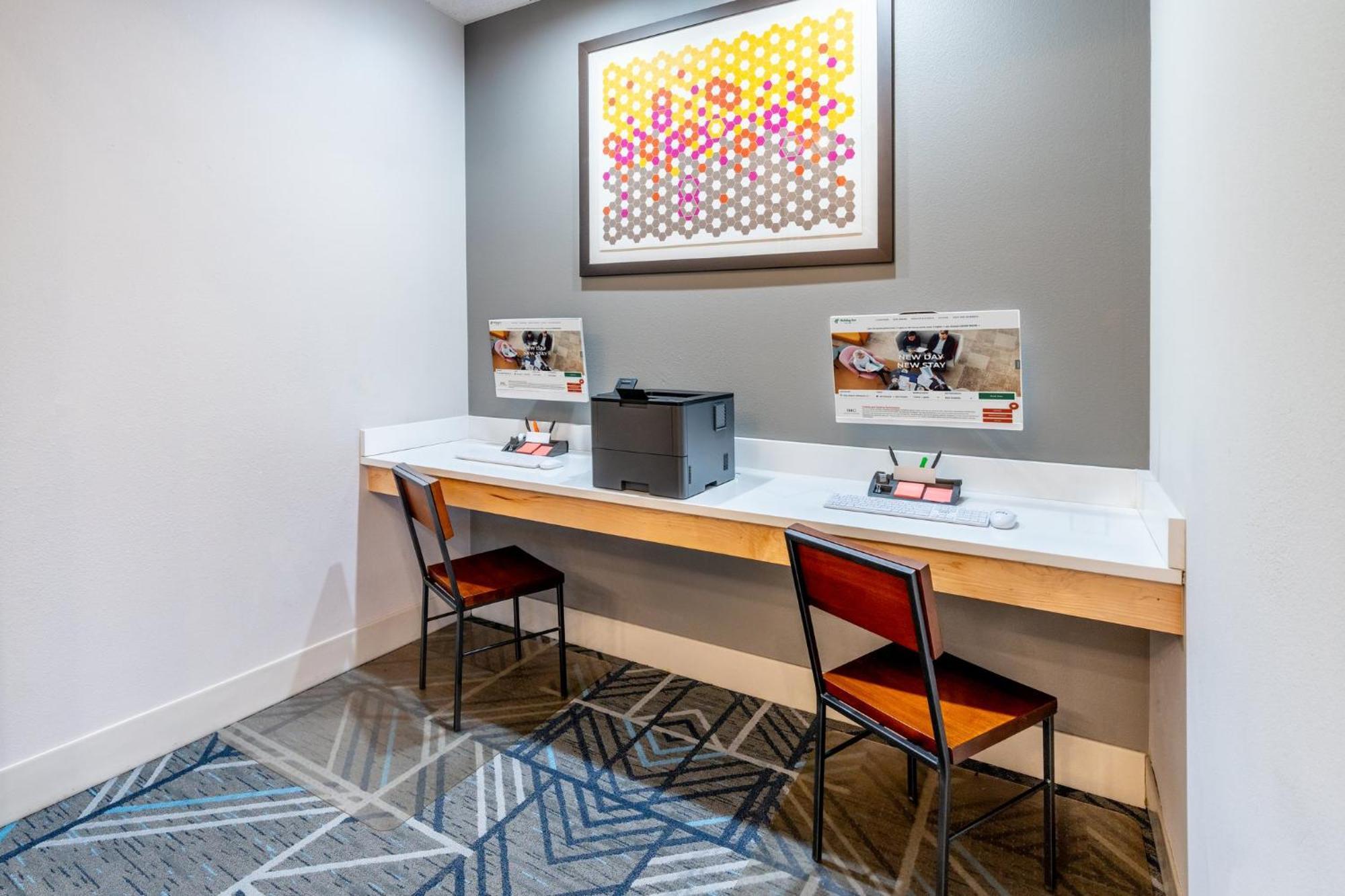 Express & Denver North - By Ihg 2*